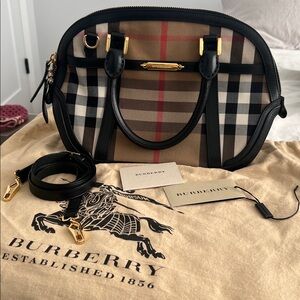Burberry Small Orchard Bag